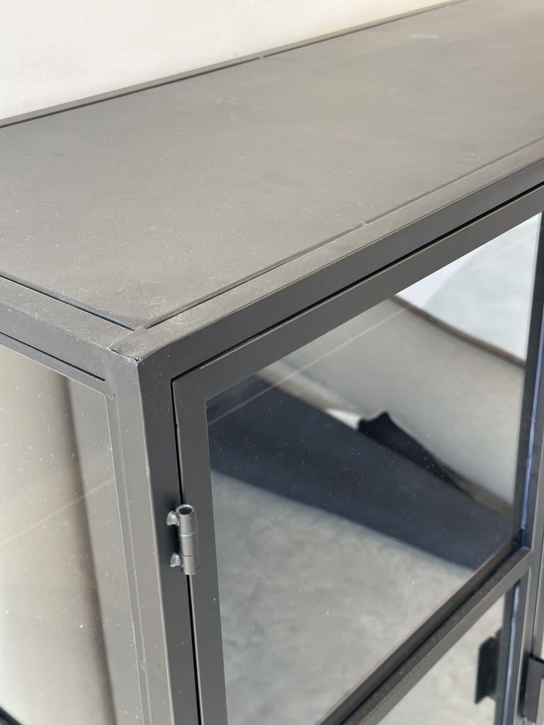 ⁦ארונית שחורה Klair⁩ – תמונה ⁦5⁩