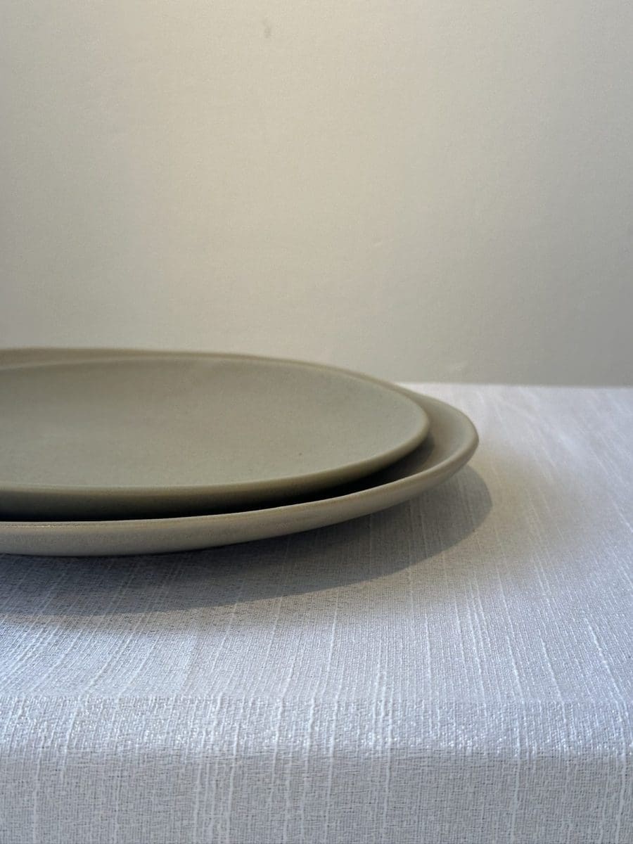 צלחת קוטר 28 - גוון אבן – תמונה 3