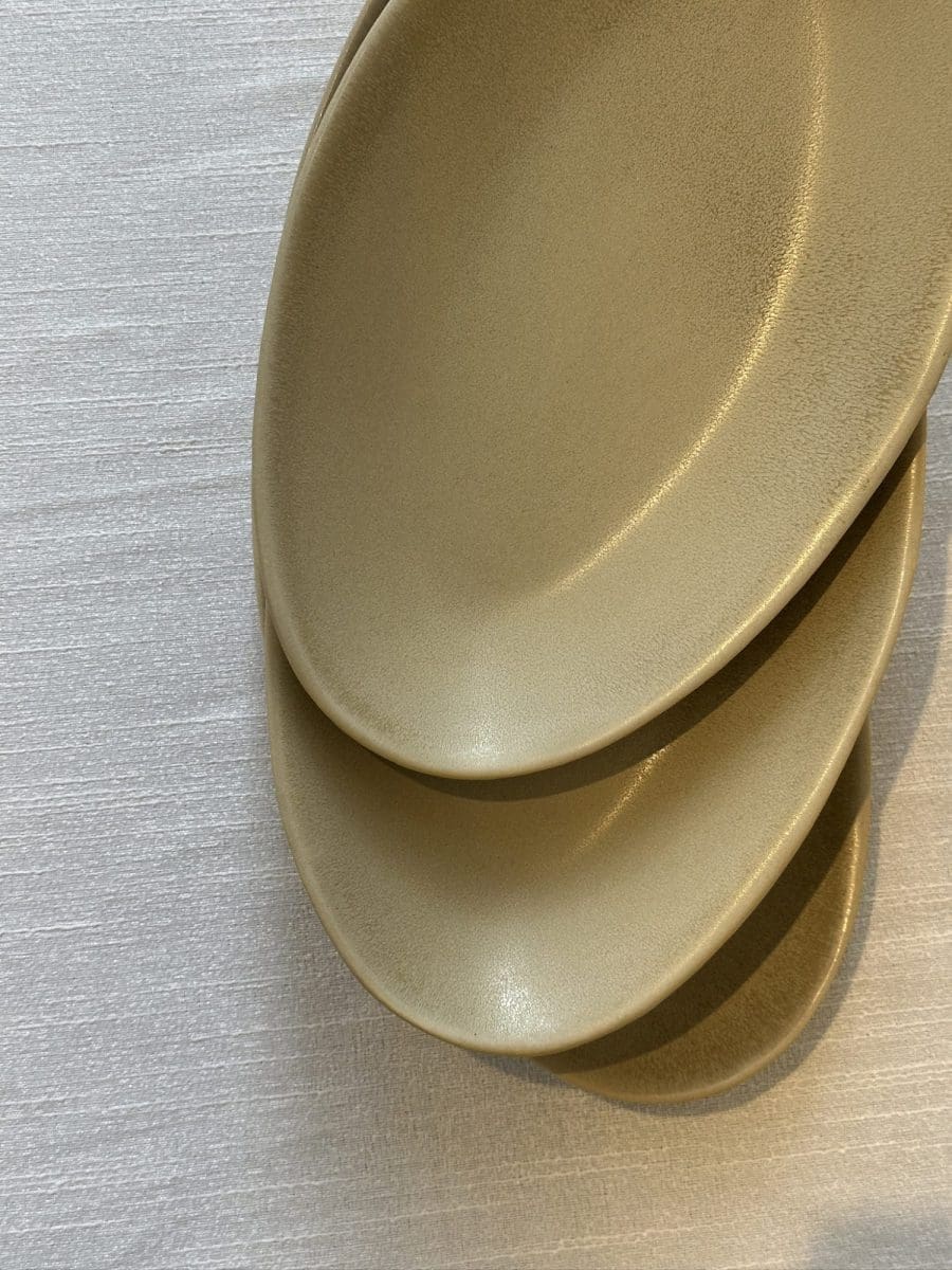 ⁦צלחת אובלית S – גוון אבן⁩ – תמונה ⁦2⁩