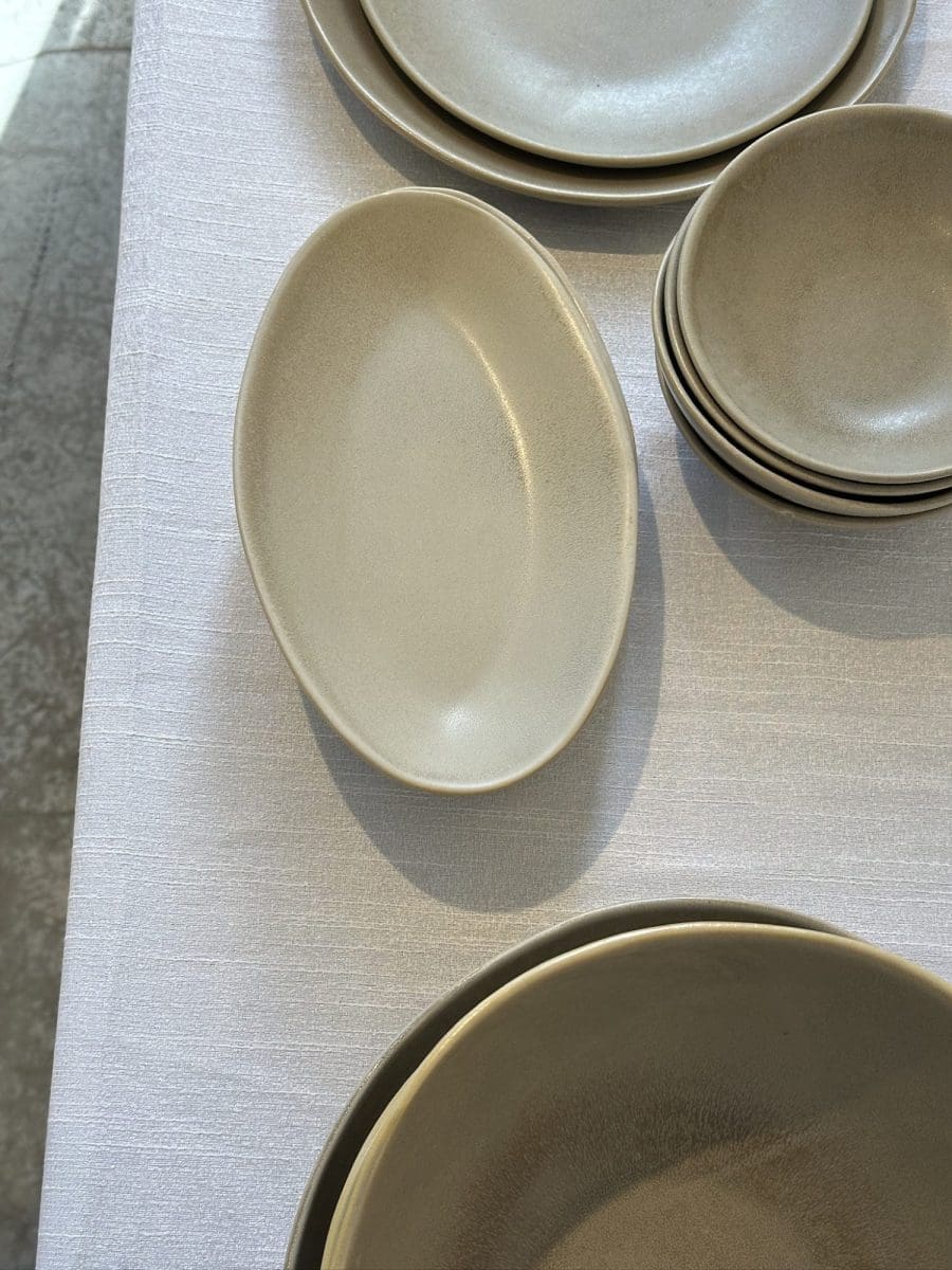 ⁦צלחת אובלית S – גוון אבן⁩ – תמונה ⁦5⁩