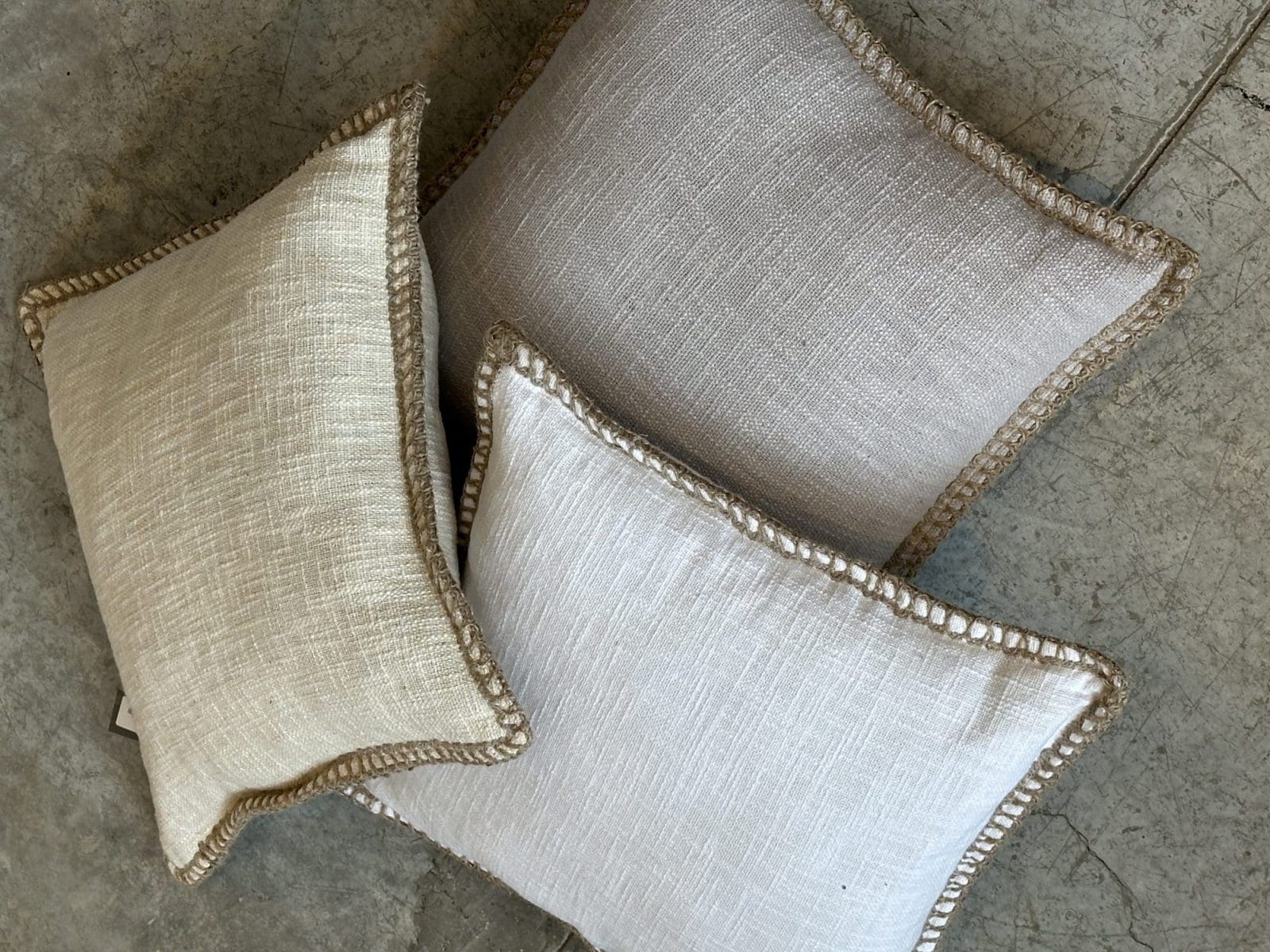 ⁦Roup – כרית נוי בגוון לאפור⁩ – תמונה ⁦3⁩