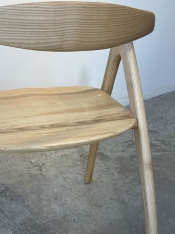 ⁦Lenon – כיסא אוכל מעץ מלא | צבע אלון טבעי⁩ – תמונה ⁦4⁩