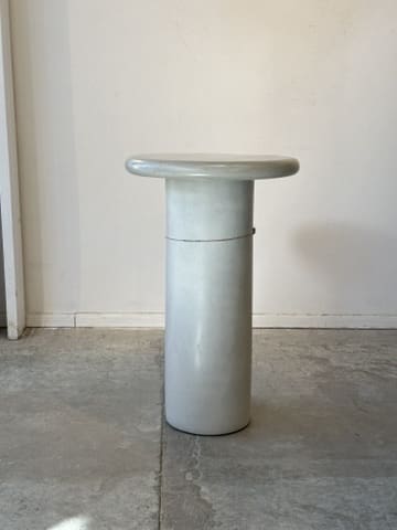 שולחן צד Bot n.3