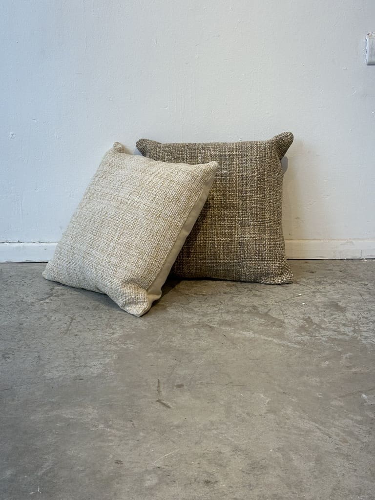 ⁦כרית Bordeaux מוקה 50/50⁩ – תמונה ⁦4⁩