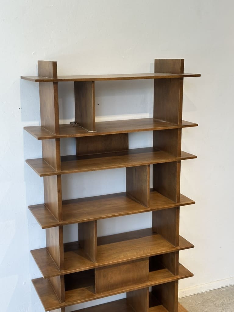 ⁦ספרייה Wood⁩ – תמונה ⁦2⁩