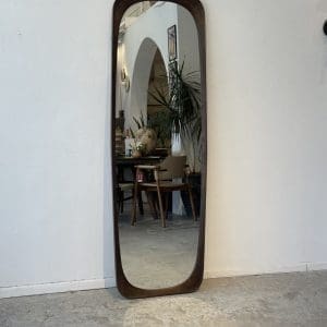 מראה עץ אגוז 160/52