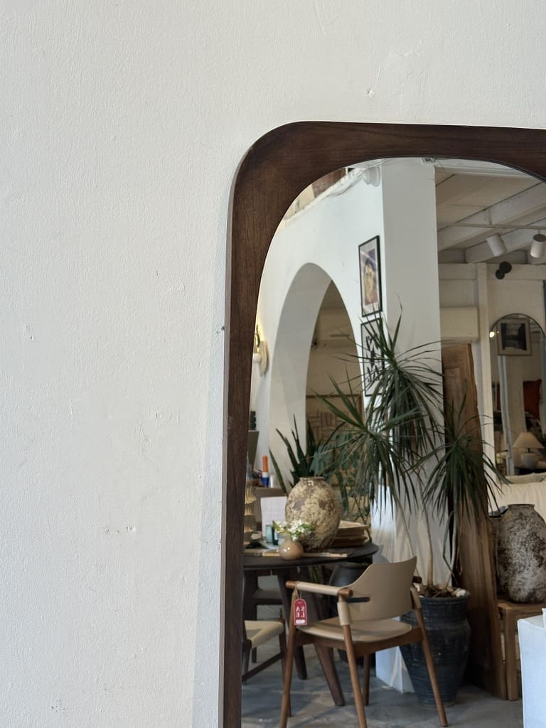 ⁦מראה עץ אגוז 180/60⁩ – תמונה ⁦2⁩