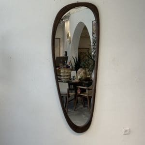 מראה אמורפית אגוז 160/60